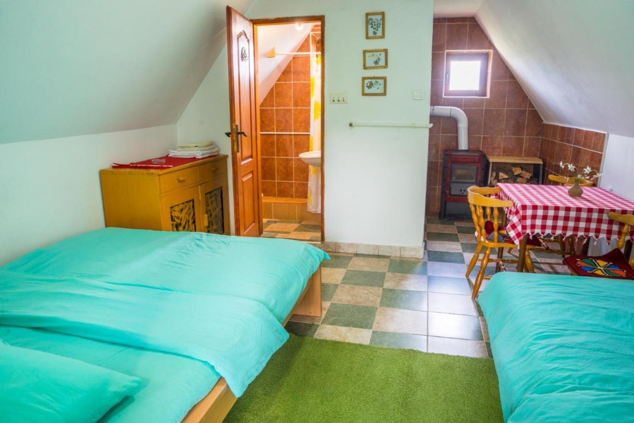 Hostal Family Farm Jezera Žabljak Exterior foto
